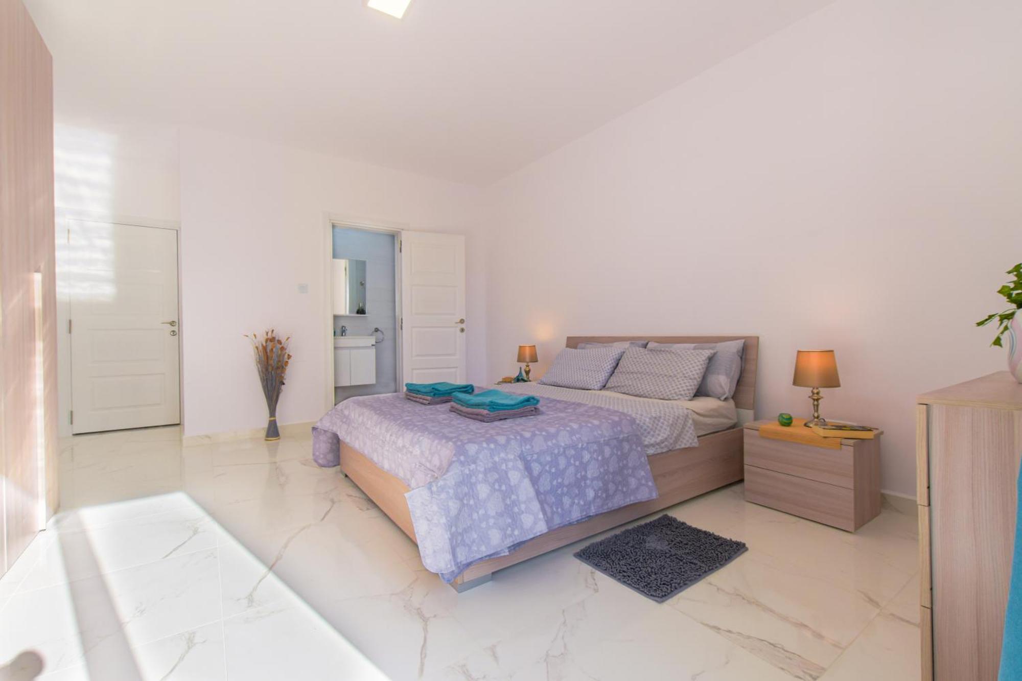 Brand New 3bdr 2 Bth Block B Apartment